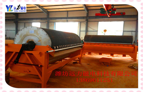 永磁筒式磁選機，黑龍江永磁筒式磁選機優(yōu)點(diǎn)_工作原理及價(jià)格_黑龍江永磁筒式磁選機優(yōu)點(diǎn)視頻供應生產(chǎn)廠(chǎng)家